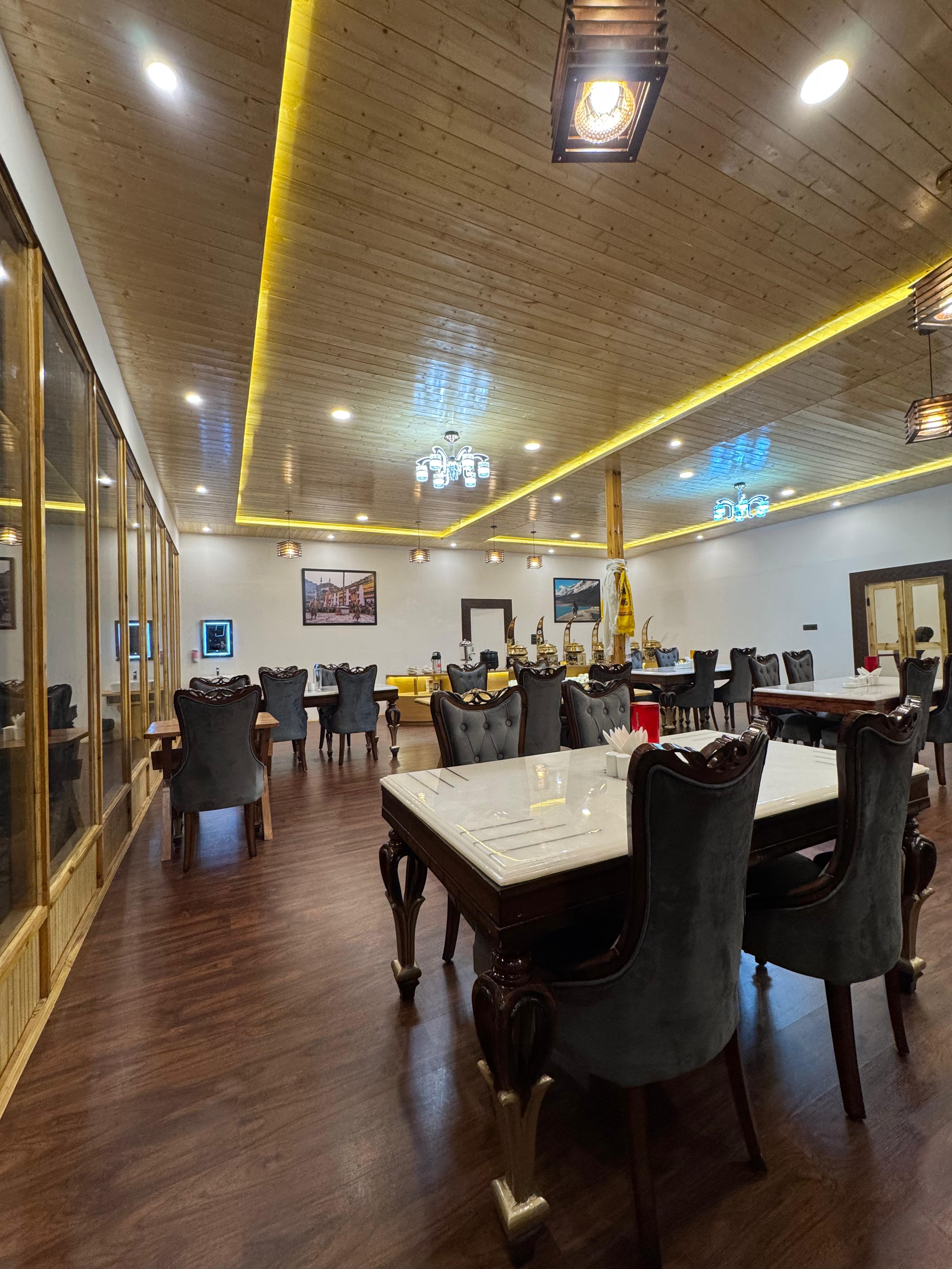 De Reeva Resort Pangong