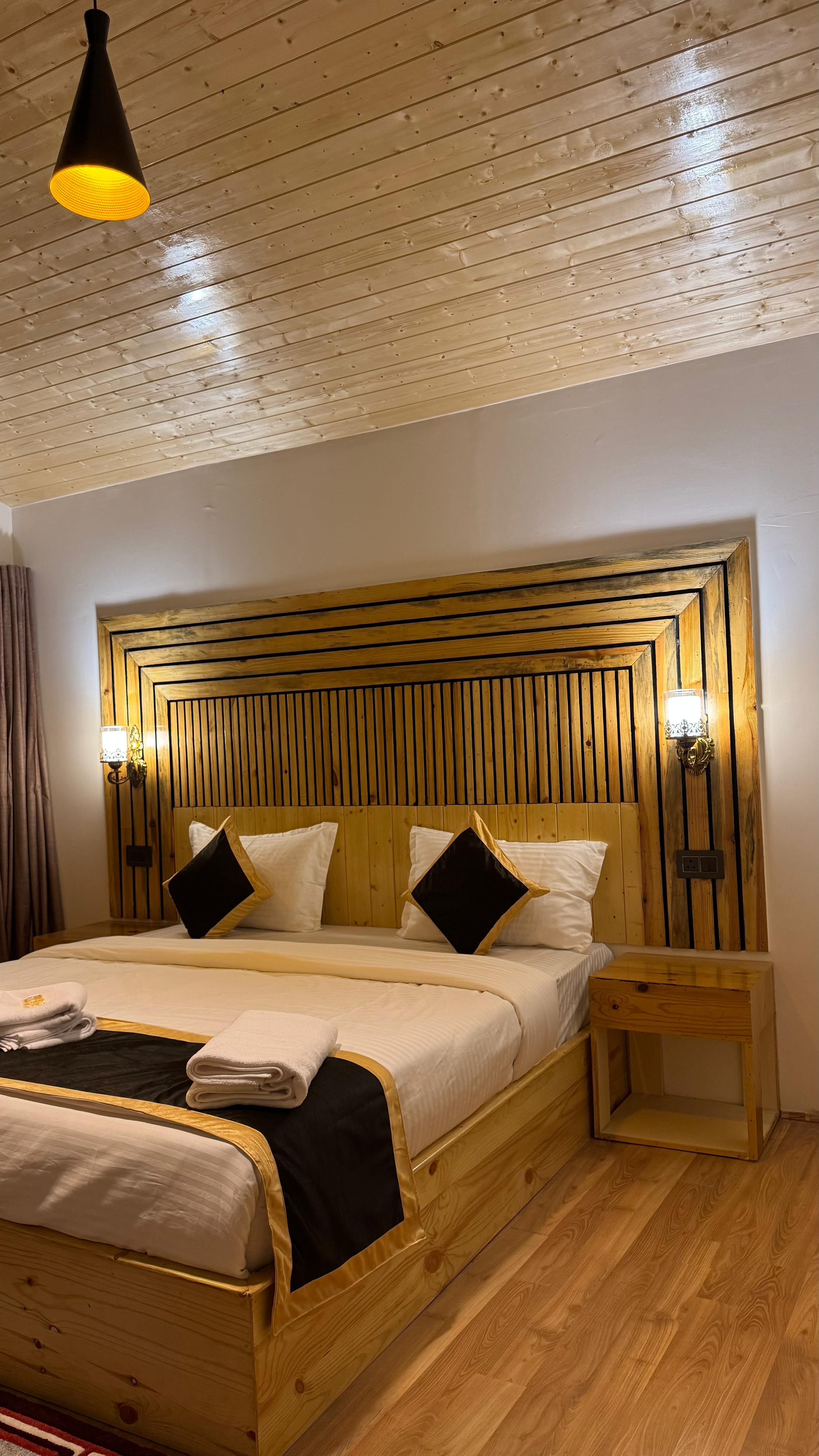 De Reeva Resort Pangong